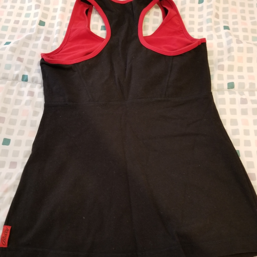 Bally workout tank w/built-in bra Medium